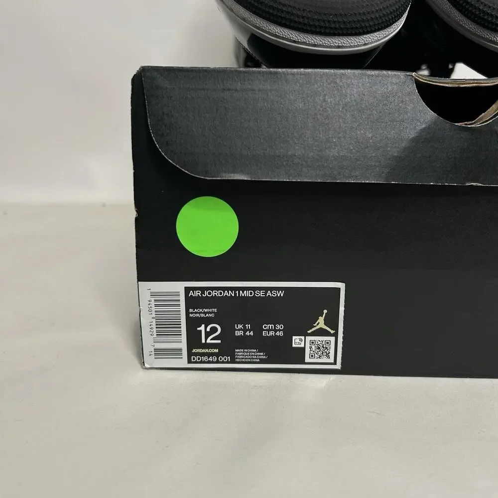 Nike Air Jordan 1 Retro Mid SE “All-Star/Carbon Fiber”